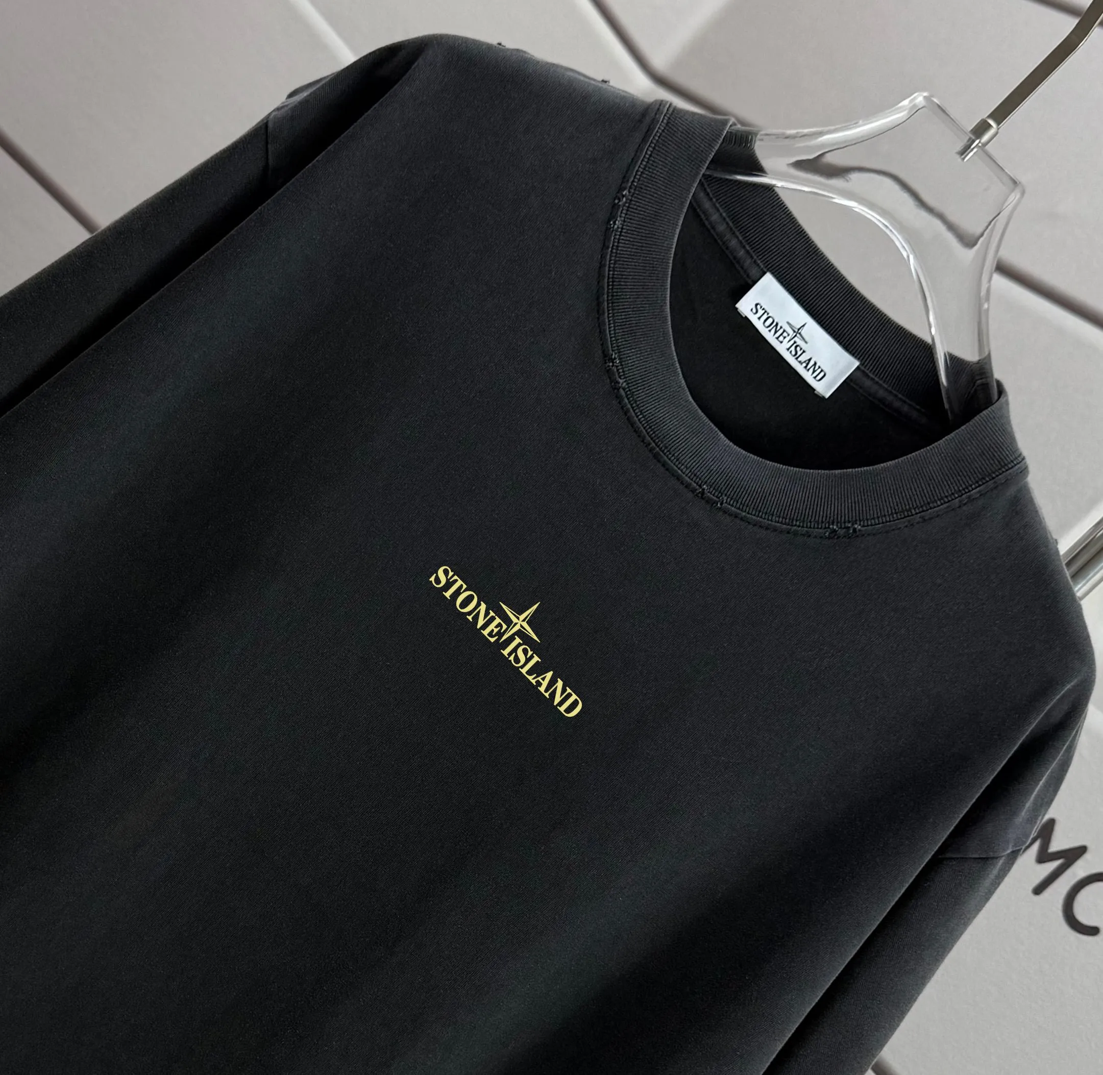 P160 Ston* islan* 石*岛 2025 autumn and winter new style, washed and worn 320g round neck short-sleeved tee, loose version for men and women, color: washed black, washed white, washed gray, washed brown gray Size: S M L XL XXL Size: S (90-130 catties) M (120-150 catties) L (140-165 catties) (160-180 catties) XXL (180-210 catties)